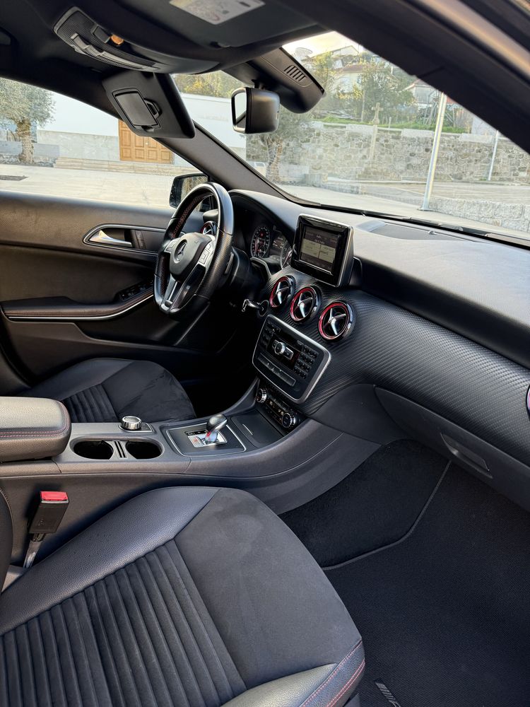 Mercedes A45 AMG