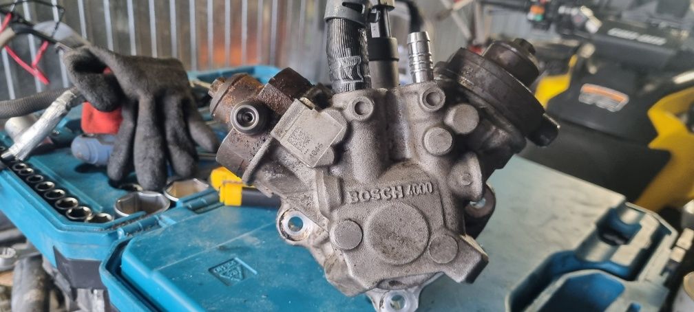 Sprzedam cały układ paliwowy audi a6 c7 a5 a7 3.0 245km