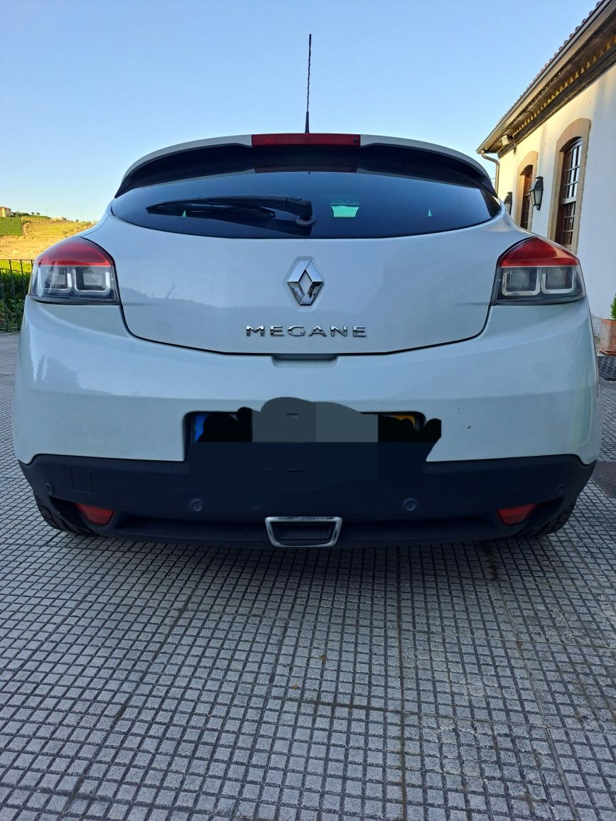 Renault megane bose edition 1.6cc 130 cv