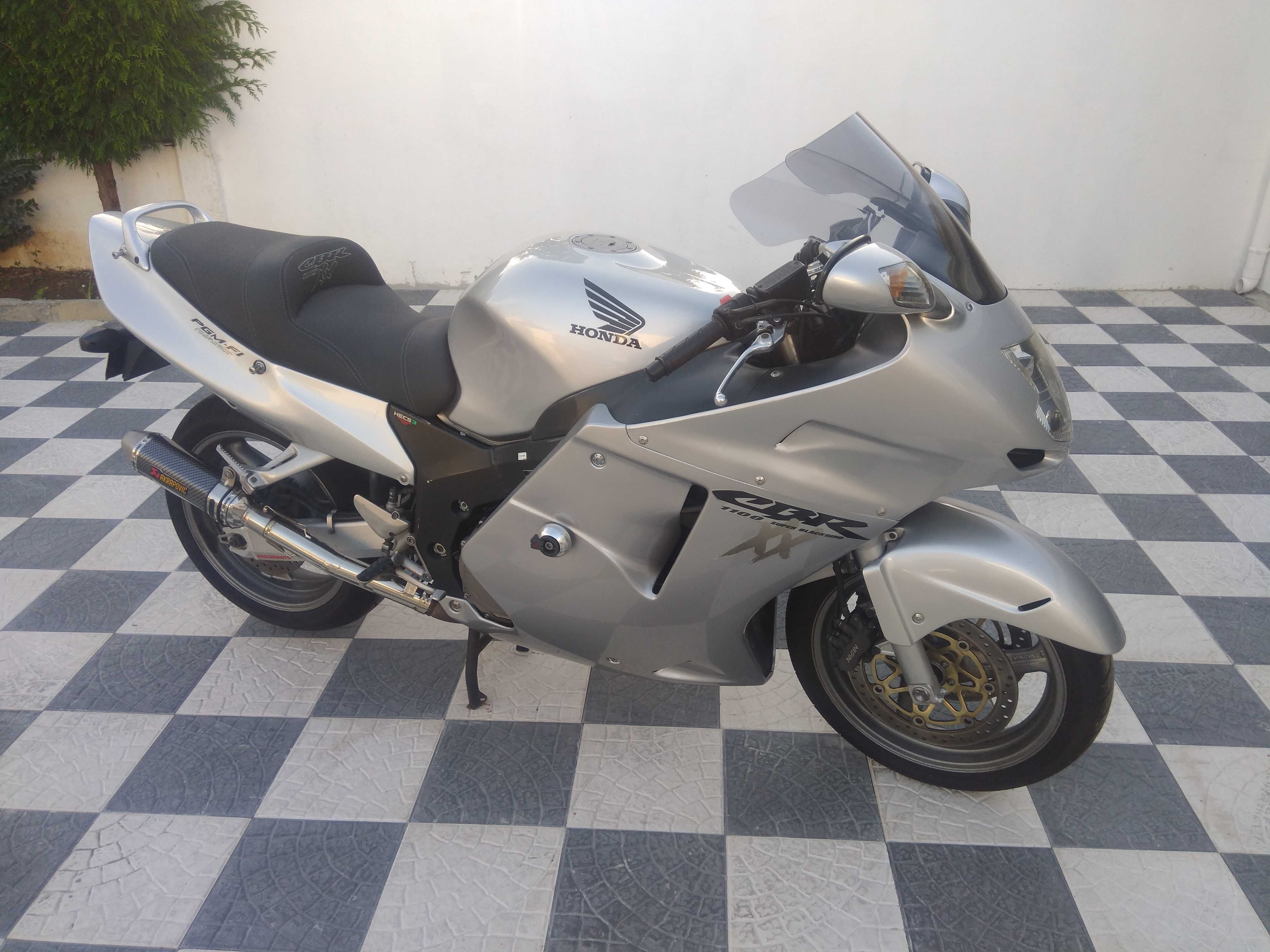 HONDA Cbr 1100 xx