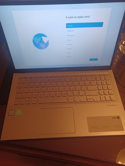 Asus VivoBook • i5 8ª gen • 8GB • SSD 1TB • MX110 • Bom estado