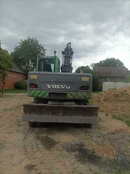 Koparka kołowa Volvo EW140B