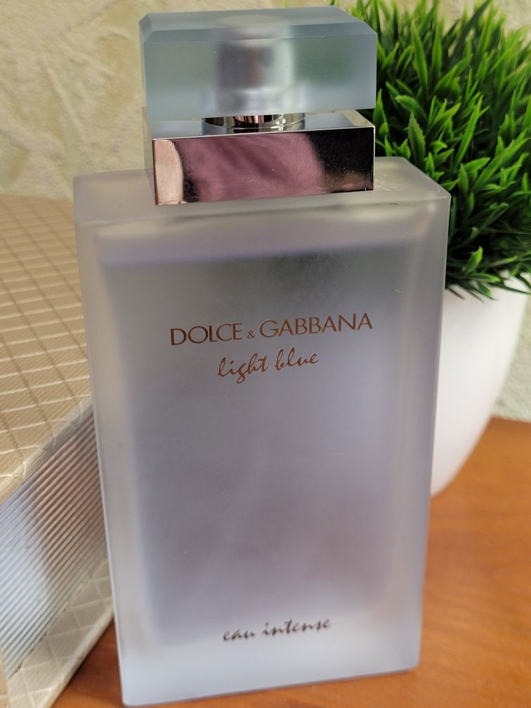 Жіночий парфум Dolce&Gabbana Light Blue Eau Intense ОРИГІНАЛ.