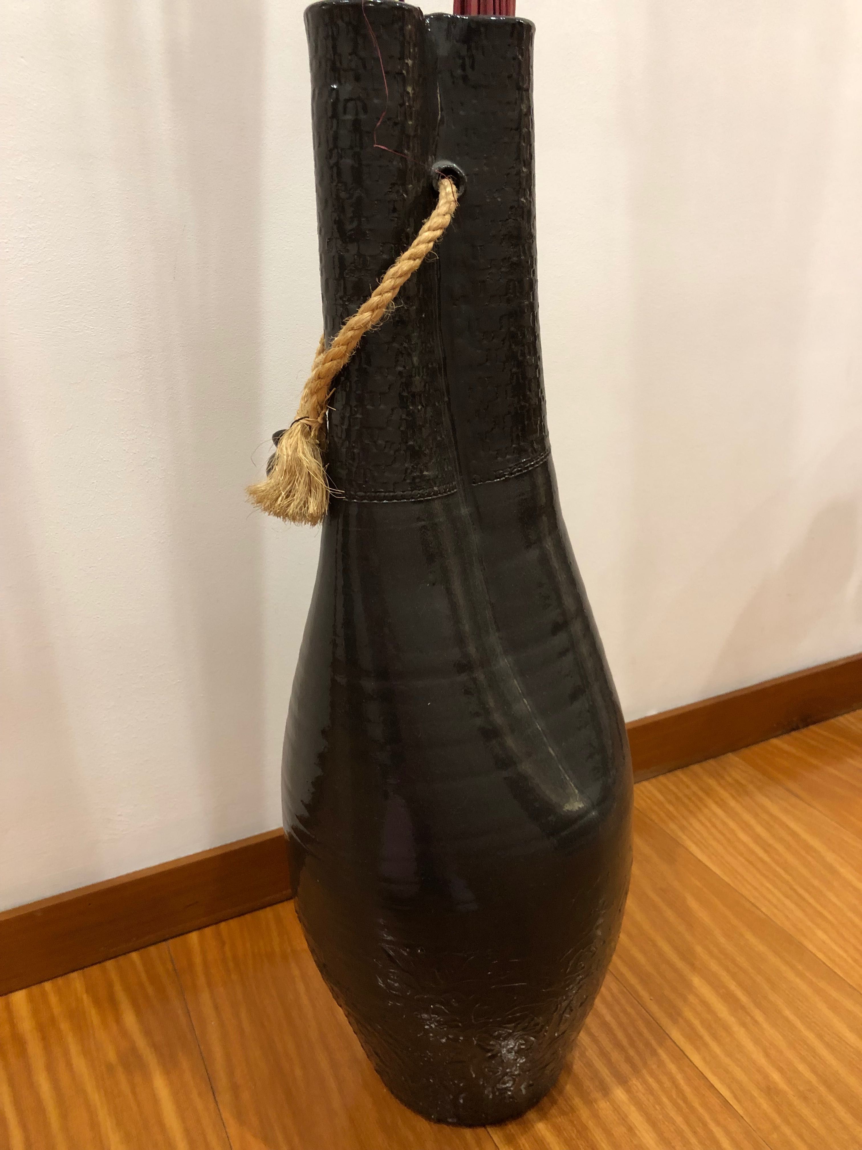 Vaso Decorativo em Cerâmica