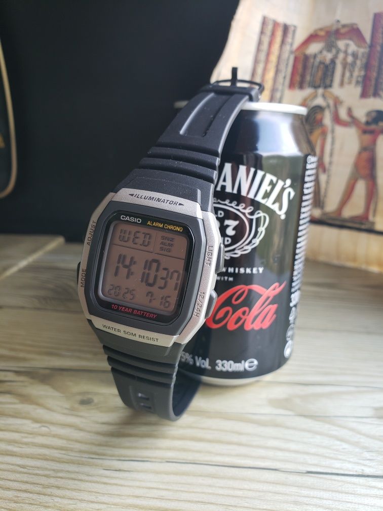 Casio TIMELESS Collection W-96H-1AVEF