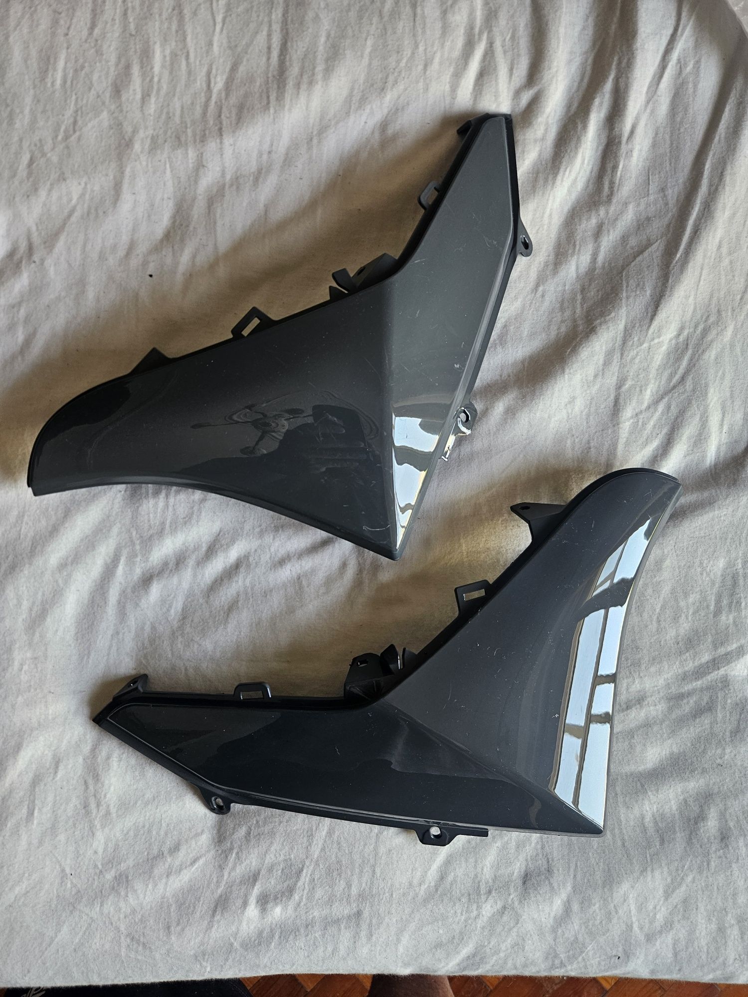Carenagem lateral Nmax 2021