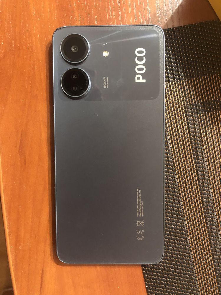 Телефон Poco c 65