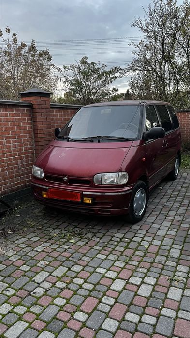 Nisan Serena 1995 г.в