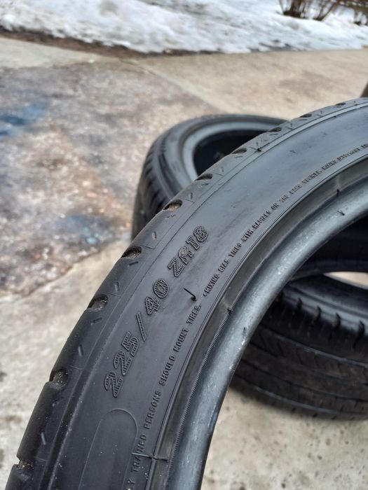 Шини Pirelli Cinturato Strada Sport A/S та Michelin Pilot Sport A/S 3+