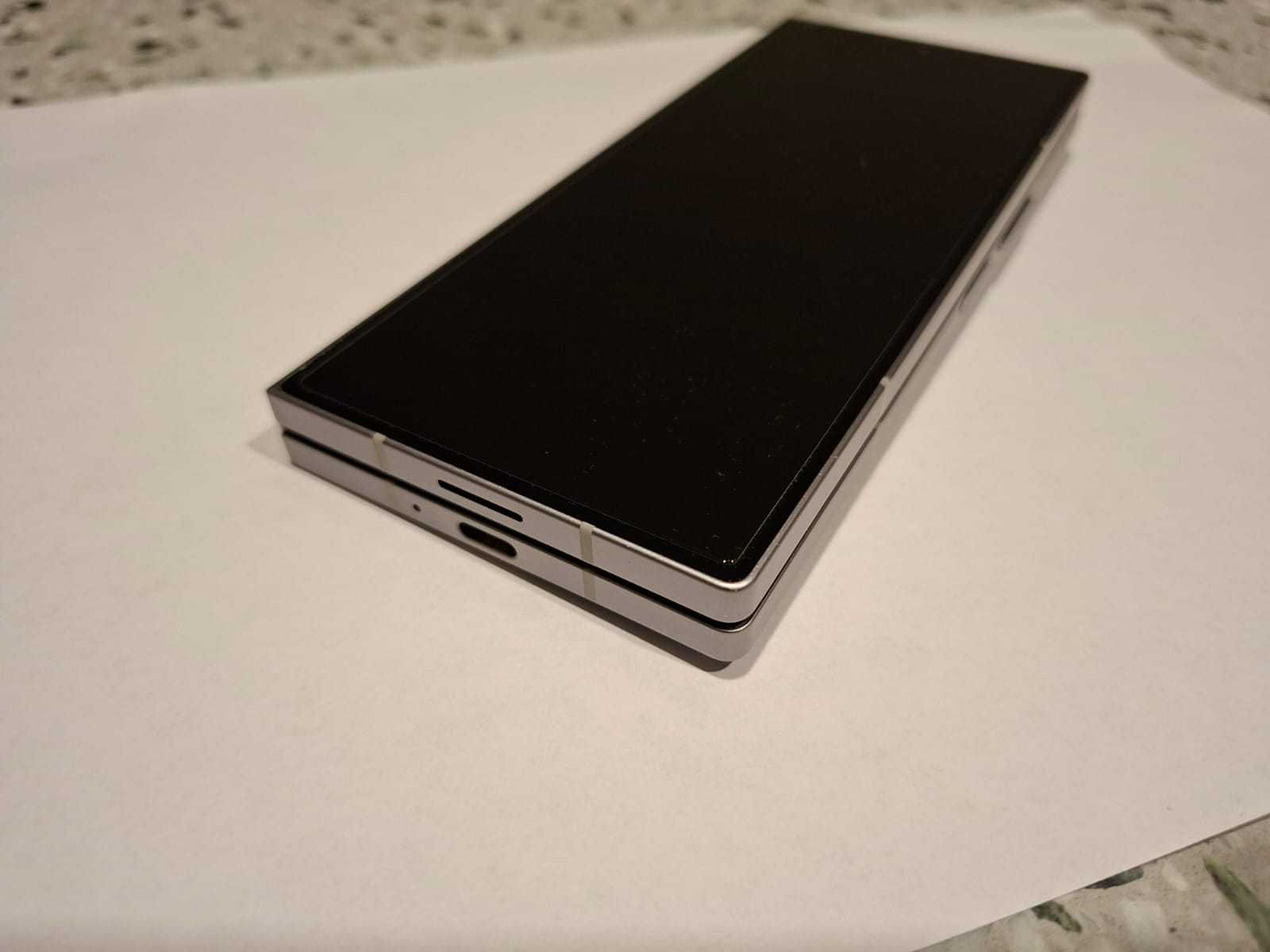 Samsung Galaxy Z Fold 6