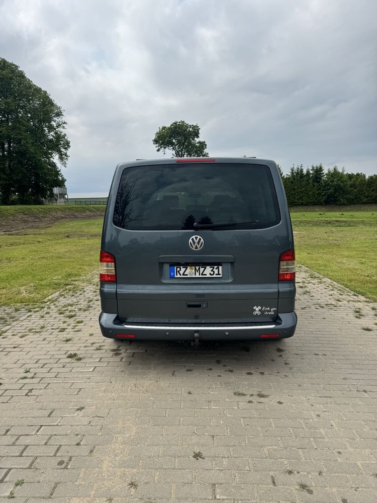 VW T5 Multivan 2006 r 2,5 TDI