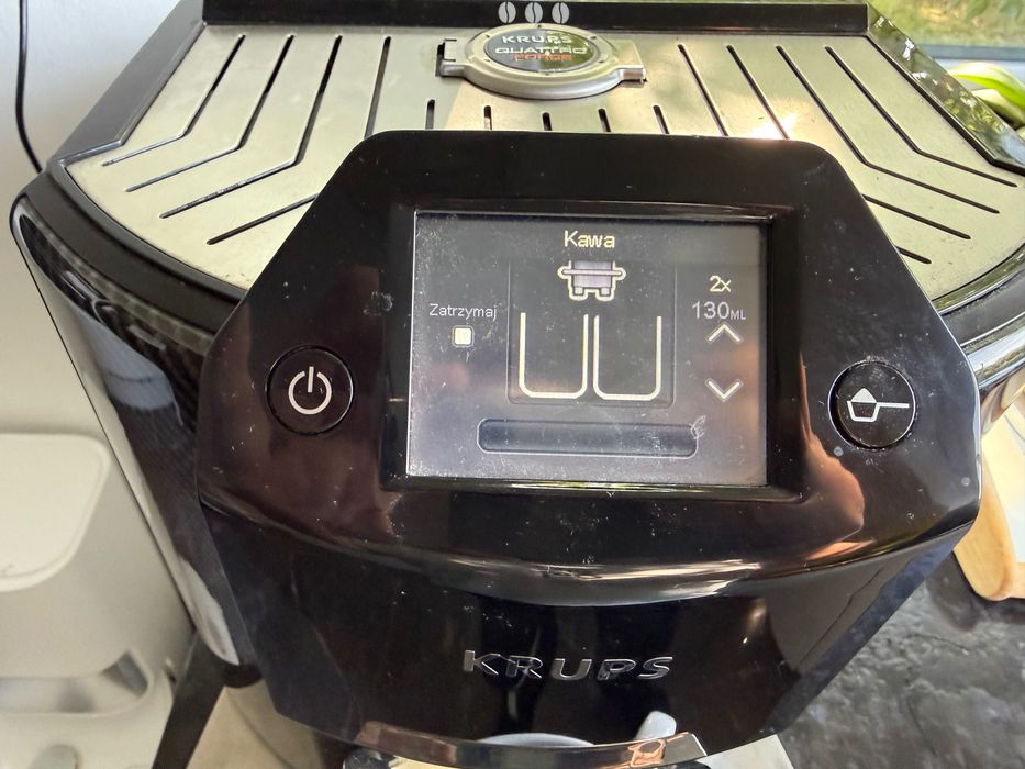 Ekspres do kawy Krups Barista EA karbon