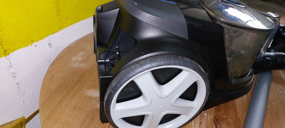 Aspirador Philips Power Cyclone 5