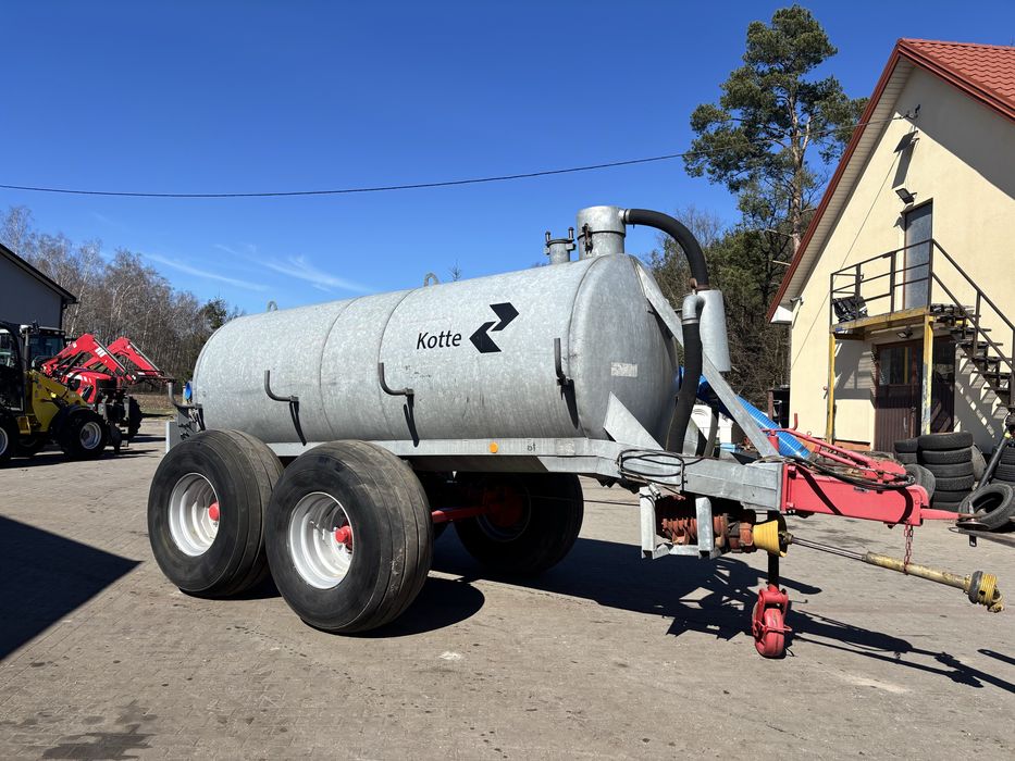 Beczkowóz 6000 litrów kotte garant beczka szambiarka tandem skrętna