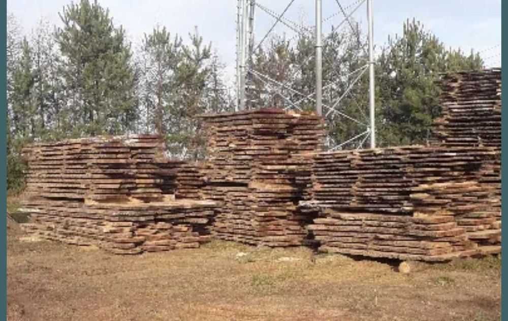 Deski tarcica orzech , orzecha , orzechowa włoskiego