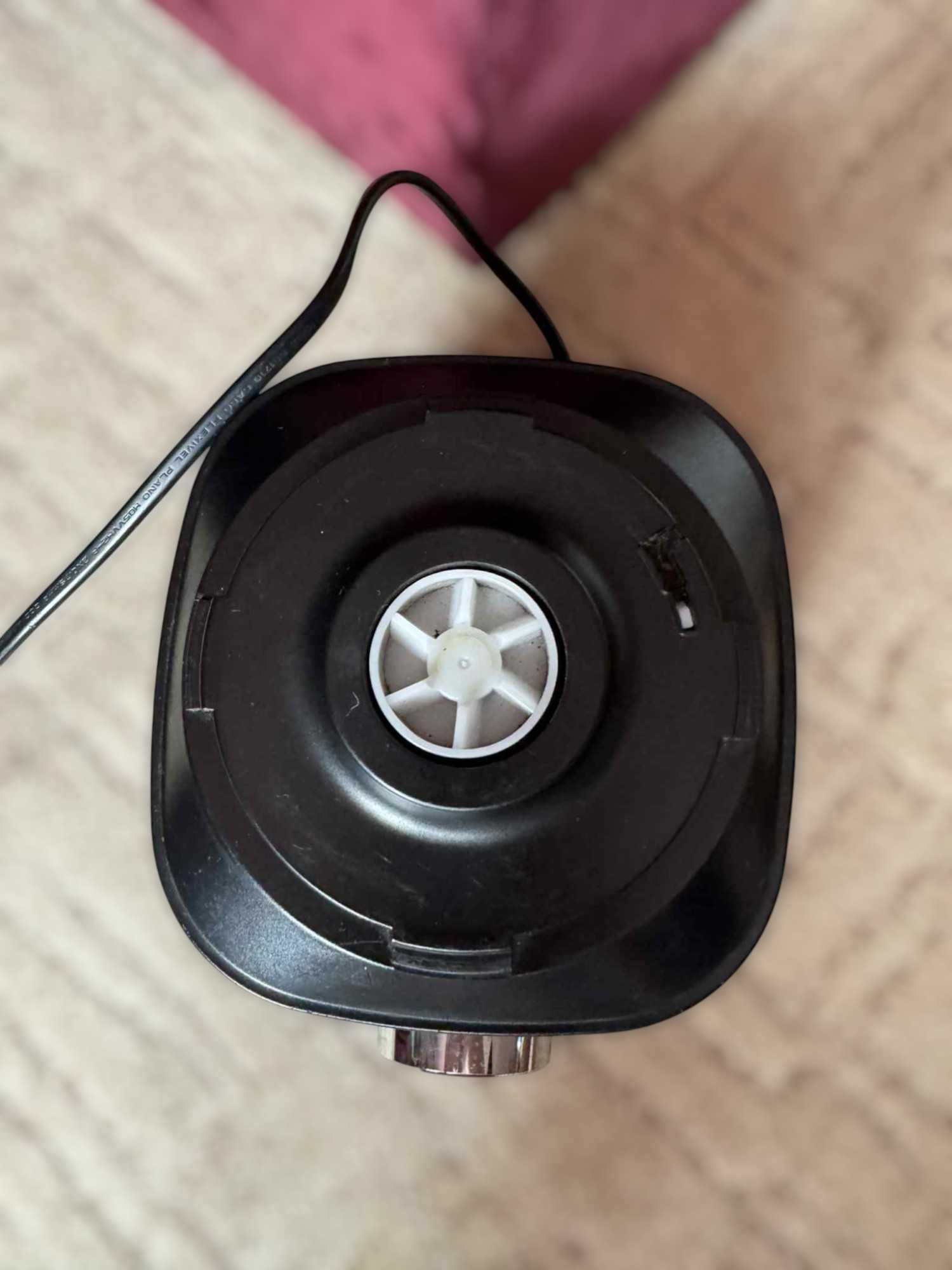 Blender Klarstein 1000W z funkcją smoothie i kruszenia lodu