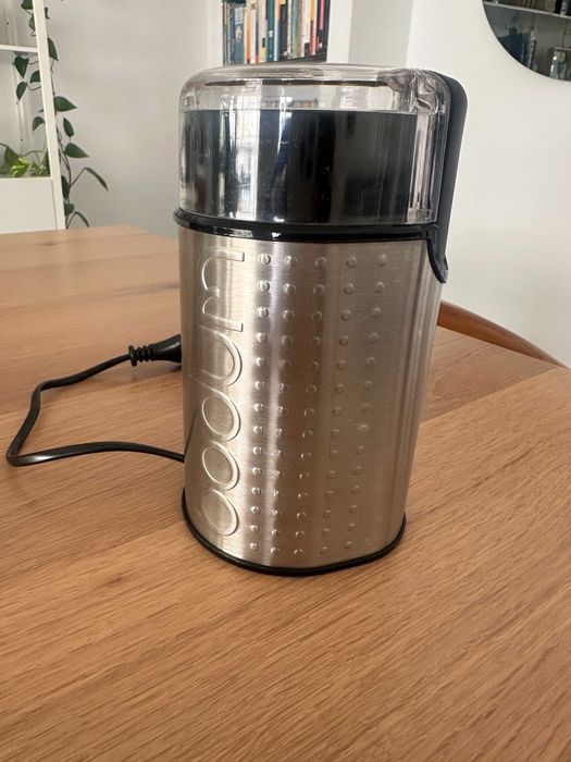 Conjunto Bodum - Moinho de Café + Cafeteira de Filtro