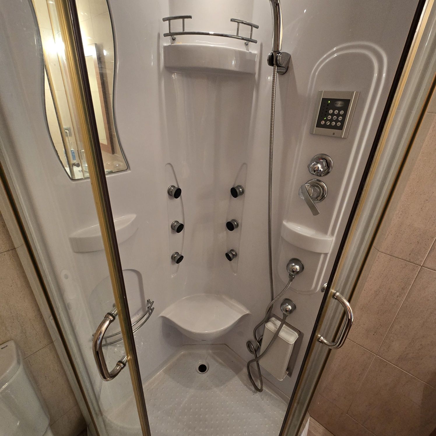 Cabine hidromassagem 1/4 círculo