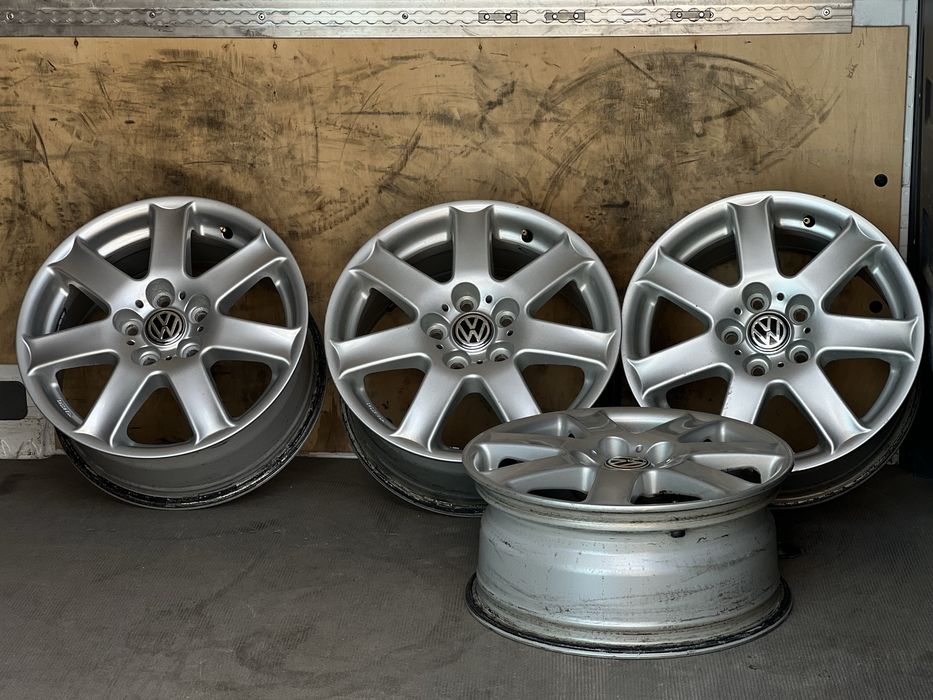 Диски 5 112 R16 Volkswagen passat b8 Jetta b7  Golf Skoda Octavia