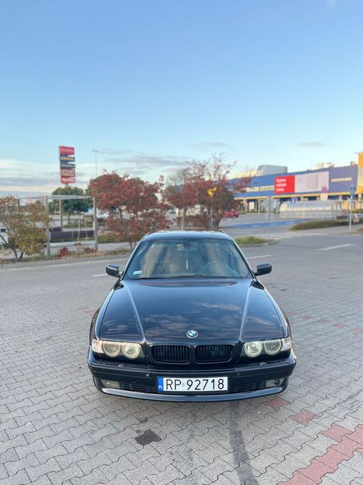 BMW Seria 7 E38 3.0d 193km