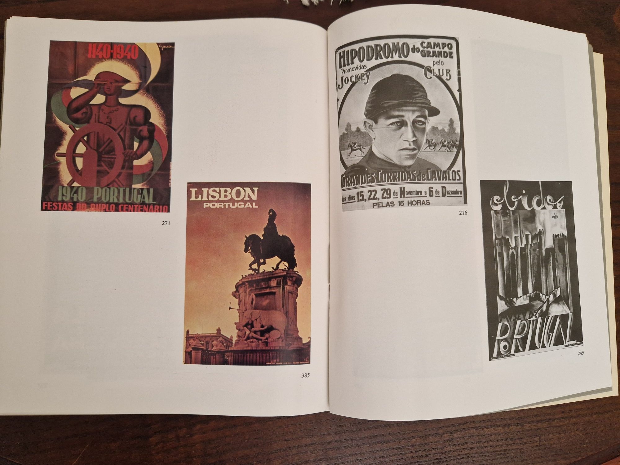 Livro 300 Anos do cartaz em Portugal