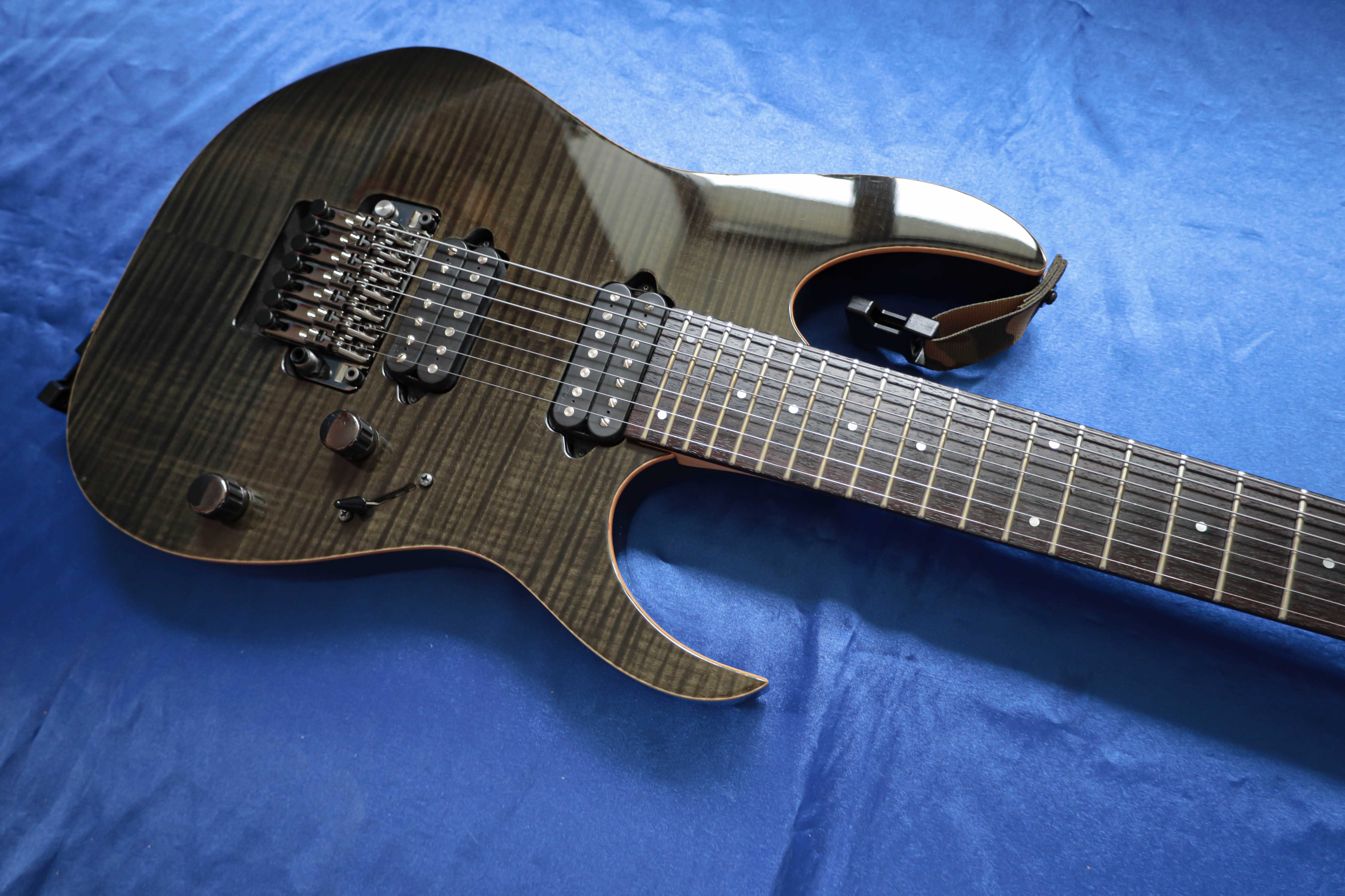 Ibanez RG3727FZ-BH Prestige