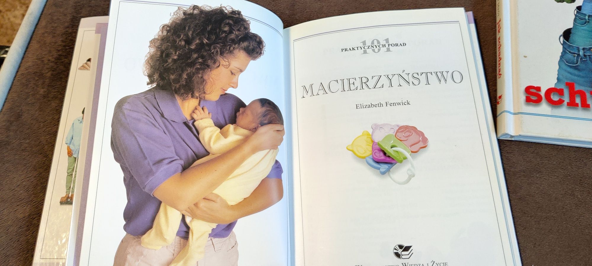 Trzy książki poradniki Zdrowa ciąża, Macierzyństwo, Jak schudnąć