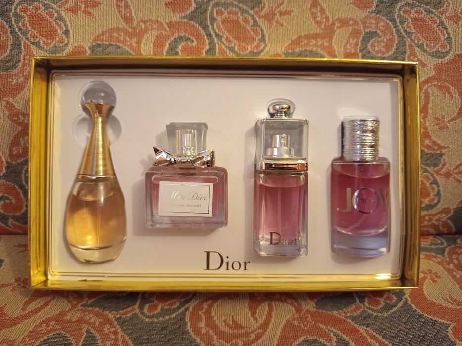 Набір парфумів 4 х 30ml
