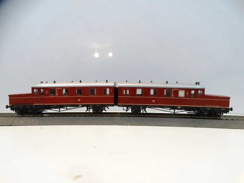 Wagon motorowy akumulatorowy szynobus Liliput ETA 459/460 skala H0