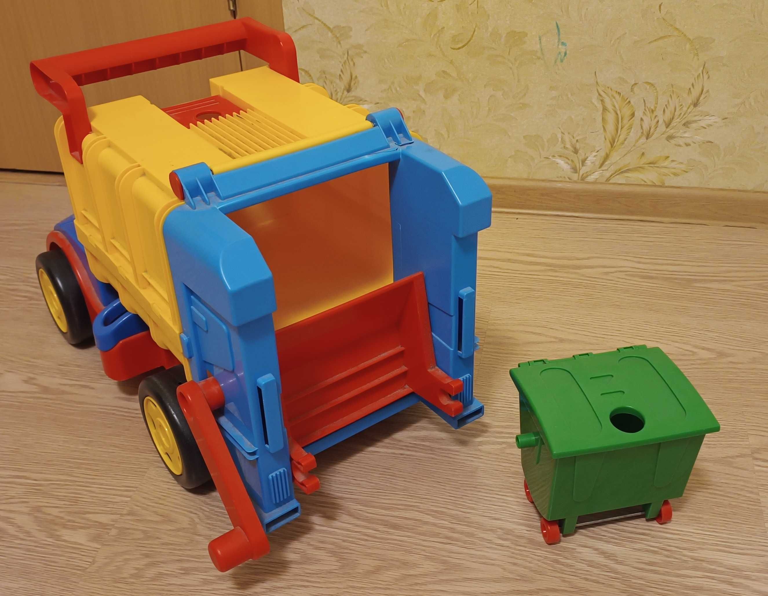 Іграшкова машинка Сміттєвоз із серії Wader Gіgant Truck (67000)