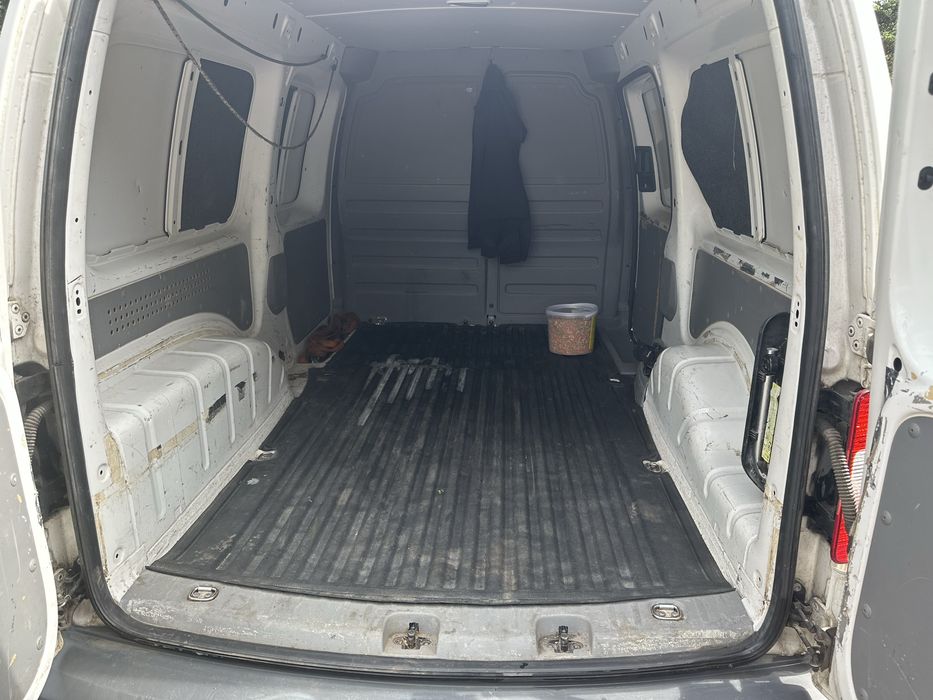 Vw Caddy 1.9 tdi 105 km