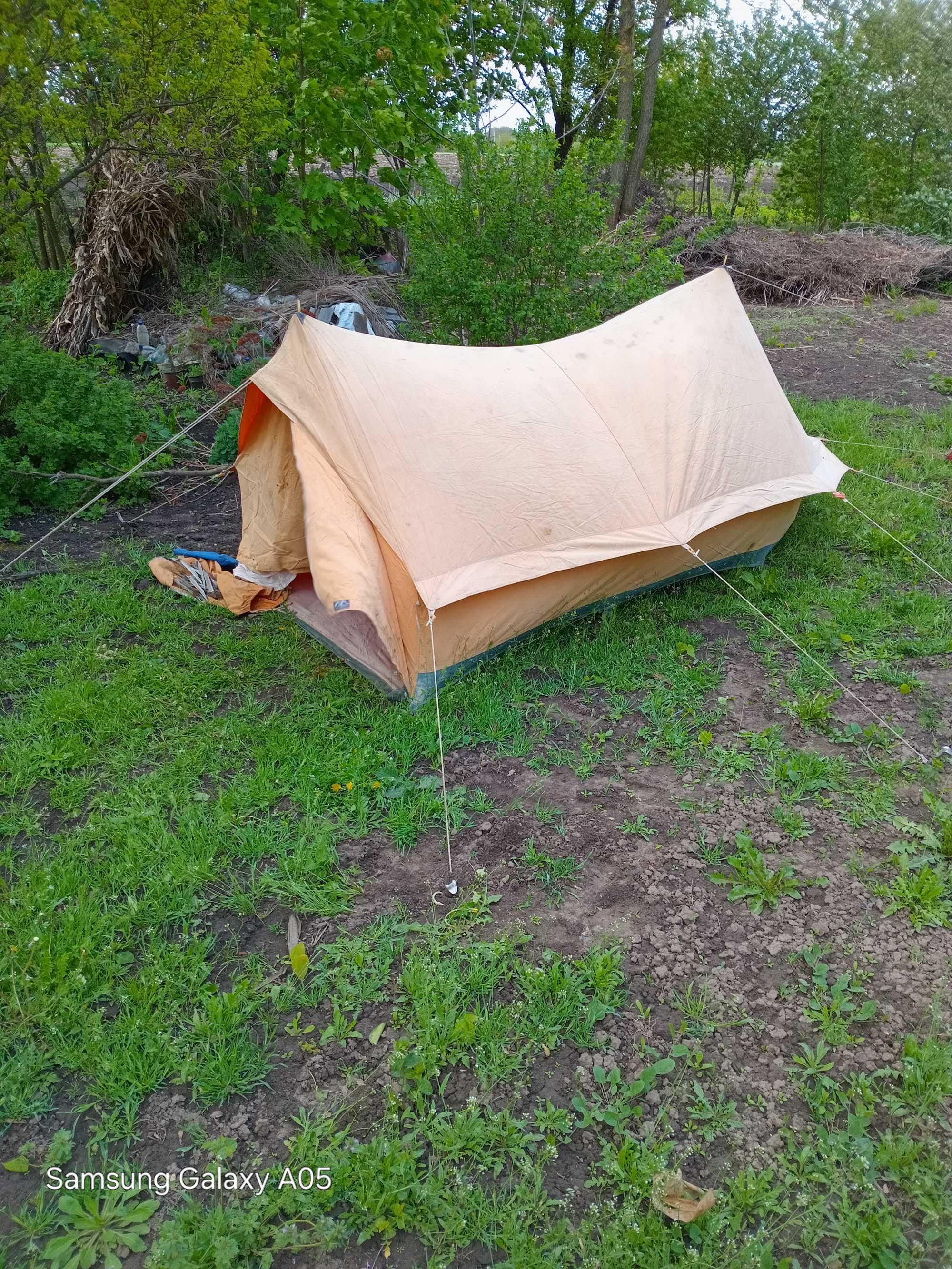Продам 2 х местную палатку