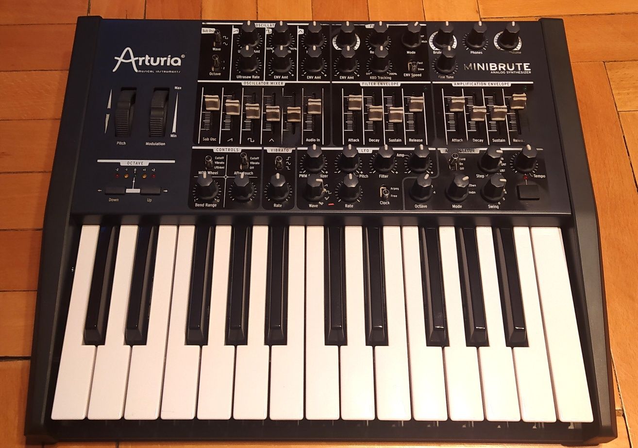 Arturia Minibrute analogowy syntezator