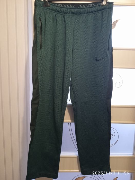 Штаны спорт мужские, б/у, ( Nike  therma -fit), размер XL,