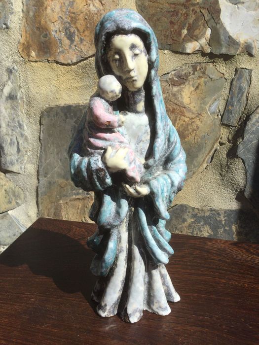 Escultura Modernista Nossa Senhora Menino Terracota 29 cm Arte Sácra
