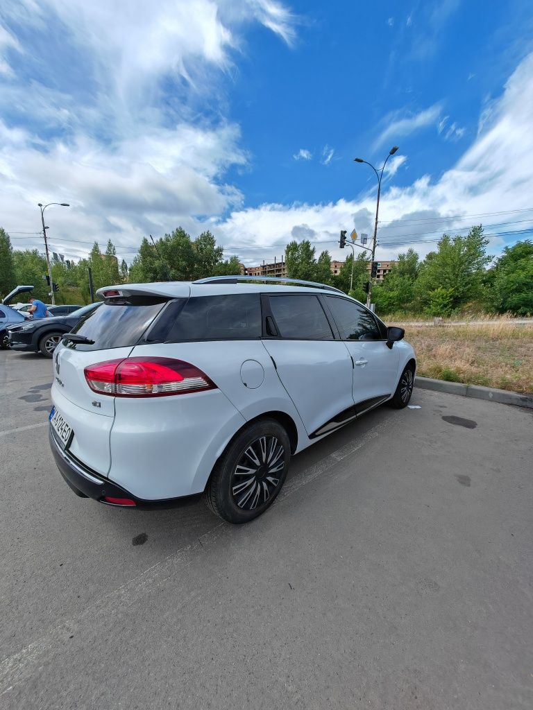 Renault Clio 4 2016 р. 1,5 дизель