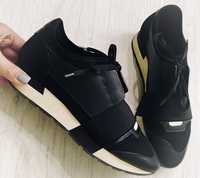 Balenciaga 38 розмір кросівки Race Runner Sneaker - Black & White