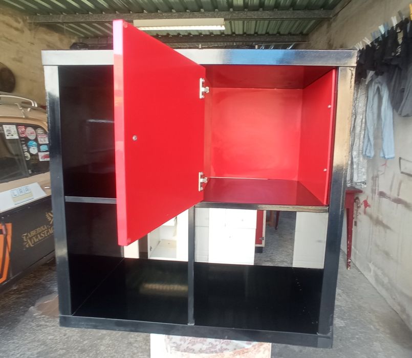 Estante IKEA em Bom estado