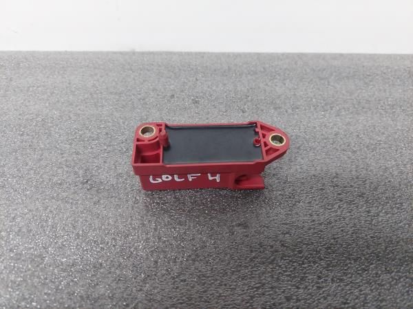 Sensor de impacto VOLKSWAGEN Golf IV (1J1)