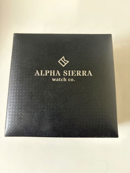 Relógio Alpha Sierra