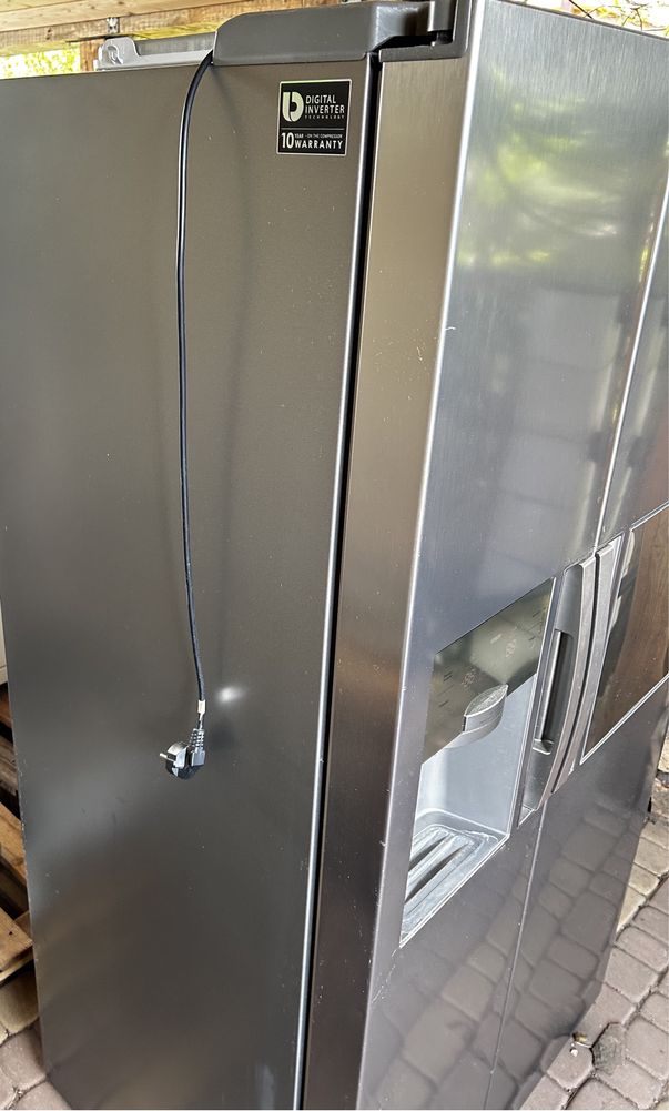 Lodówka zamrażarka Samsung  RS7778FHCSL