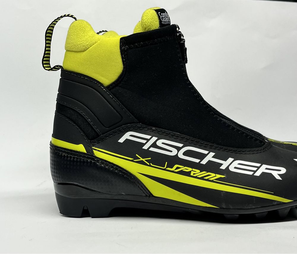 Buty biegowe Fischer ZJ Sprint narciarskie młodzieżowe St. Ideał r. 37