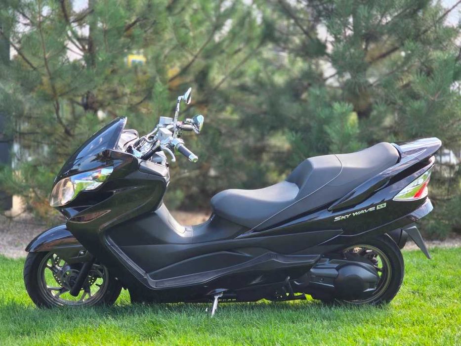 Макси скутер  SUZUKI SKYWAVE 250SS Щойно з Японії Ідеал в Арт Мото