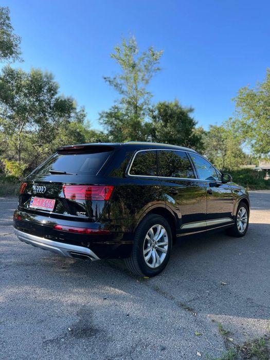 Audi Q7 Premium Plus