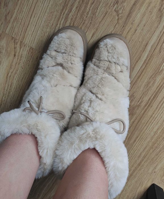 Futrzane śniegowce buty H&M