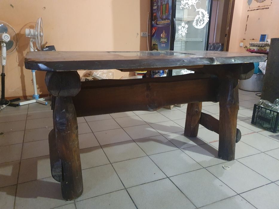 Стол для дачи или кафе