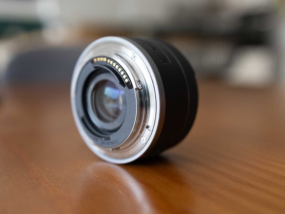 Canon RF 16mm F2.8