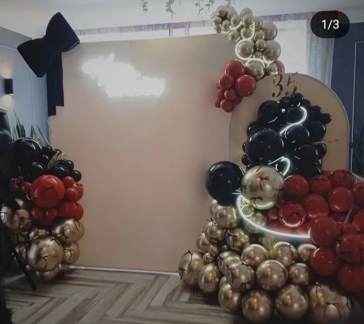 Фотозона, композиції з кульок та гірлянди