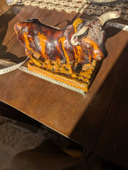 Touro das caldas - vasilha água ardente