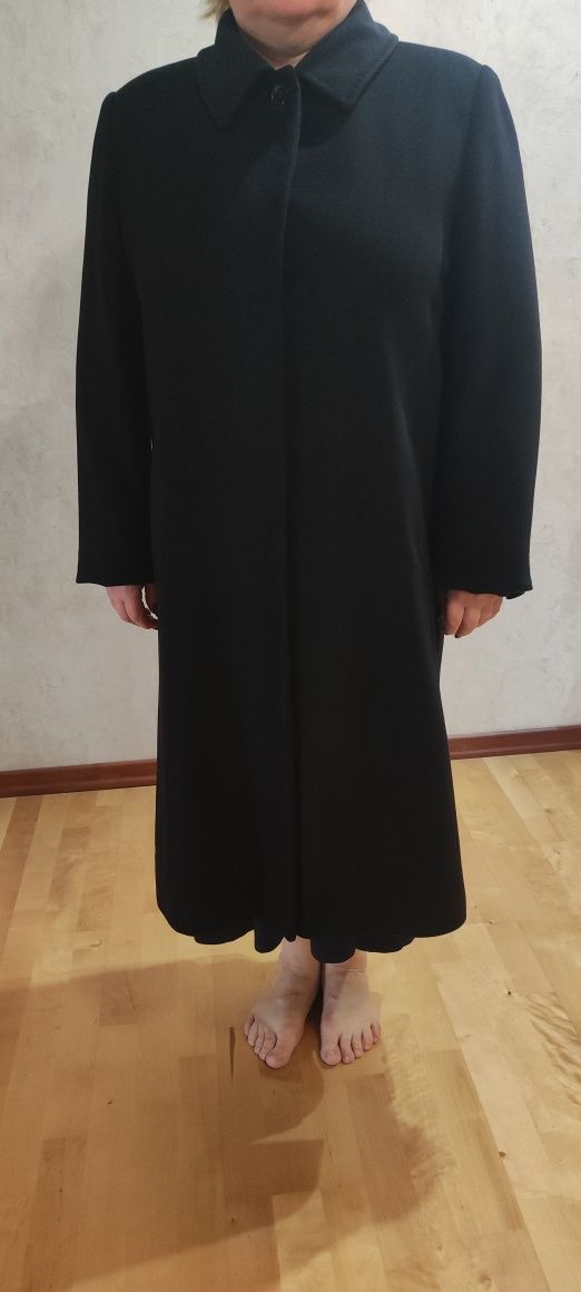 Пальто из натуральной шерсти